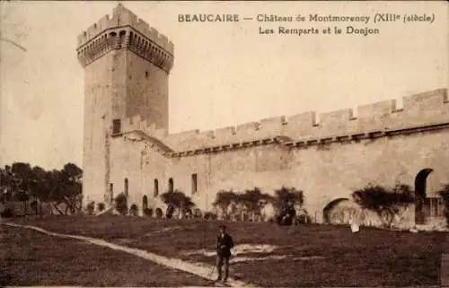 Ak Beaucaire Gard, Chateau de Montmorency, Remparts, Donjon