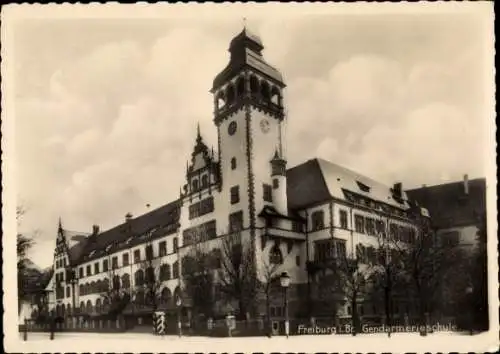 Ak Freiburg im Breisgau, Gendarmerieschule