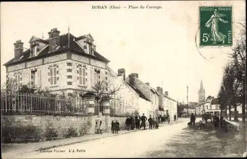 Ak Boran sur Oise, Place du Carouge