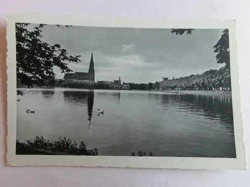 Alte AK Schwerin Dom mit Pfaffenteich [aJ985]