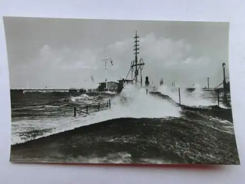 Alte AK Cuxhaven Windstärke 10 bei der Alten Liebe [aP592]