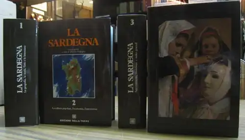 Sardegna. - a cura di Manlio Brigaglia / Antonello Mattone e Guido Melis. - presentazione di Maurice Le Lannou: La Sardegna. 3 vols. - 1) La geografia, la storia, l' arte et la letteratura. - 2) La cultura popolare, l' economia, l' autonomia. - 3) Aggiorn