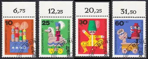 BERLIN 1971 Michel-Nummer 412-415 gestempelt SATZ(4) EINZELMARKEN RÄNDER oben (b)