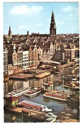 Ansichtskarte Niederlande - Amsterdam / Damrak mit Alter Kirche, Ausflugsschiffe (2618)