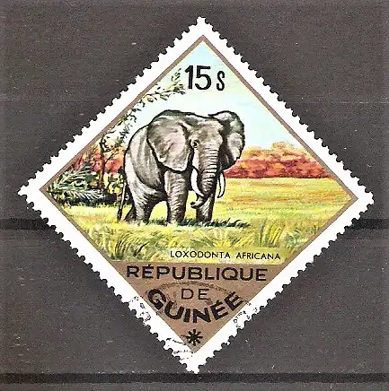 Briefmarke Guinea Mi.Nr. 728 A o Afrikanischer Elefant