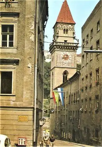 Ansichtskarte Deutschland - Passau / Rathaus - Blick durch die Schrottgasse zur Donau und Veste Oberhaus (2286)