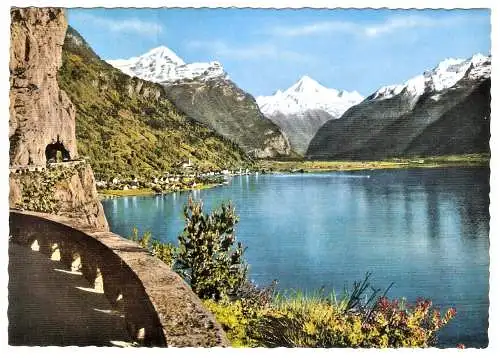 Ansichtskarte Schweiz - Axenstrasse mit Flüelen / Vierwaldstättersee, Bristenstock (2551)