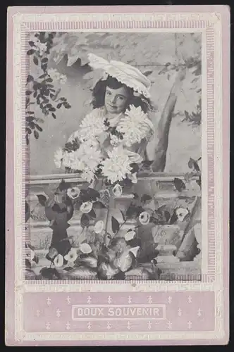 Künstler-AK Doux Souvenir: Mädchen mit Blumen, Feldpost geschrieben 13.11.1914 