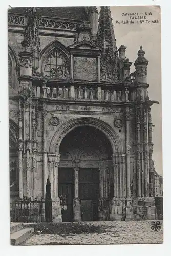 Calvados Falaise Portail de la Sainte Trinite