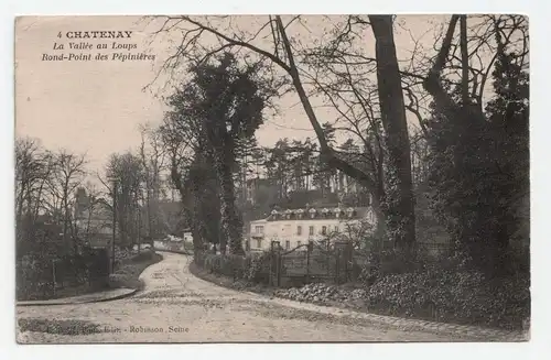 Chatenay // La Vallee au Loups Rond-Point des Pepinieres