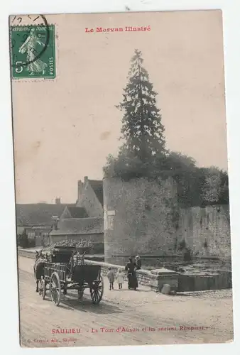 Saulieu. - La Tour d Auxois et les anciens Remparis.