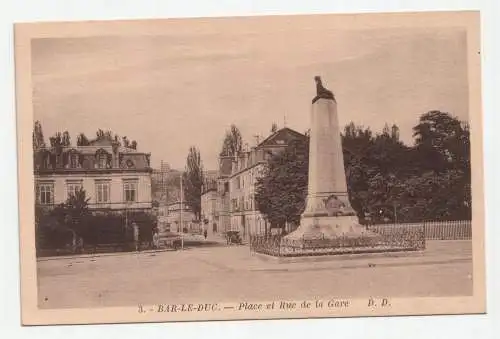 Bar-Le-Duc. Place et Rue de la Gare