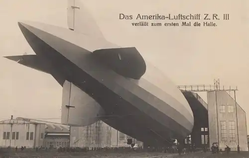 Foto-Ansichtskarte Amerika Luftschiff Z.R. III