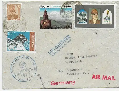 Mit Postläufer, Kathmandu, Deutsche Evererst Lhotse Expedition 1972, Air mail