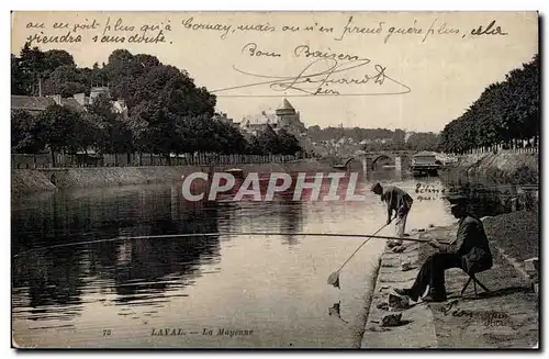 Laval Cartes postales La Mayenne (pecheur)