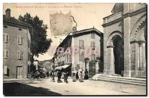 Cartes postales Hasparren Un coin de la place de l&#39eglise