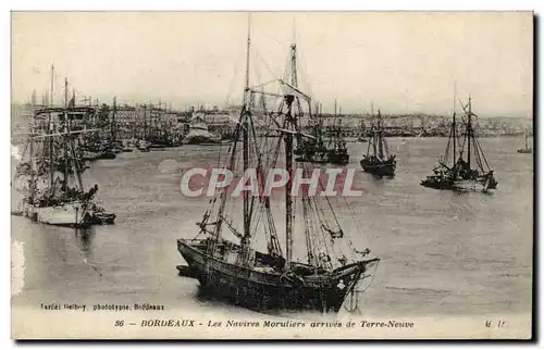 Cartes postales Bordeaux Les navires morutiers arrives a Terre Neuve