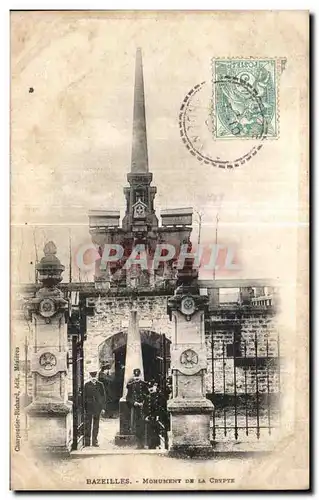 Cartes postales Bazeilles Le Moument de la Crypte militaria