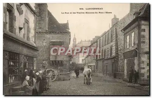 Cartes postales Landerneau the Street and Old Houses of the Bridge Elorn Folklore TOP