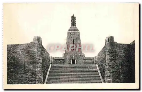 Cartes postales Verdun Rue Mazel Le Monument aux Soldats de Verdun eleve par souscription internationale