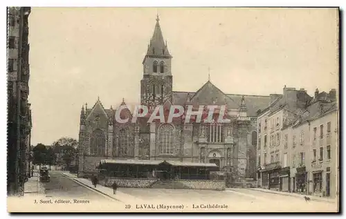 Cartes postales Laval La Cathedrale