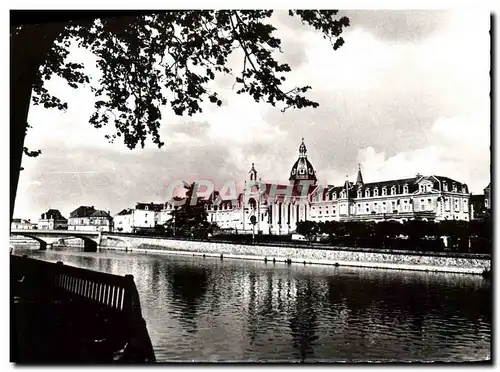 Cartes postales moderne Chateau Gontier Les Quais Et I&#39Hopital