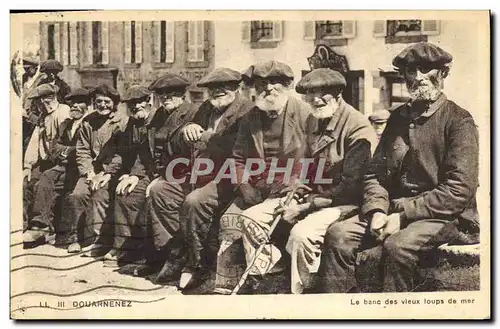 Cartes postales Douarnenez Le banc des vieux loups de mer Folklore TOP