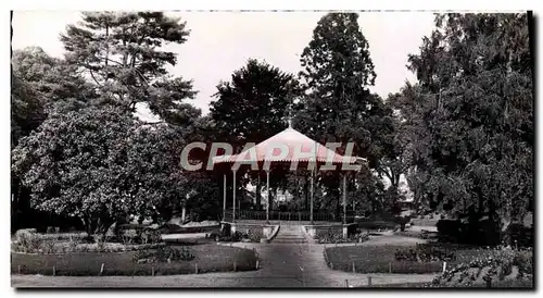 Cartes postales moderne Mayenne Le Jardin Public Kiosque