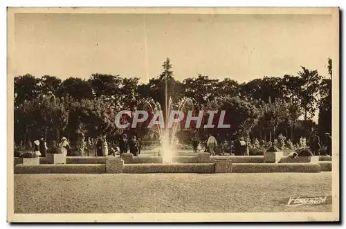 Cartes postales Bergerac Parc Jean Jaures Le Bassin et le Jet d&#39Eau