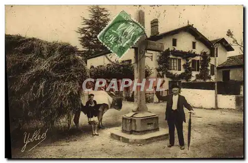 Cartes postales Folklore Pays basque Depart pour la Messa Attelage Boeufs