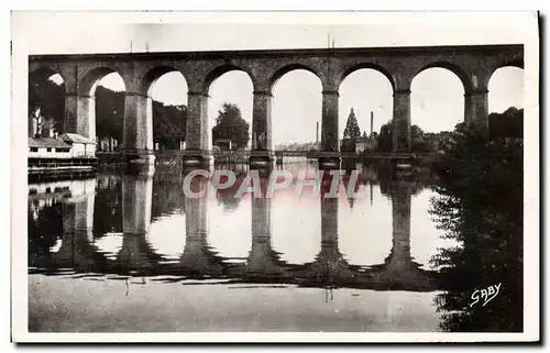 Cartes postales Laval Le Viaduc