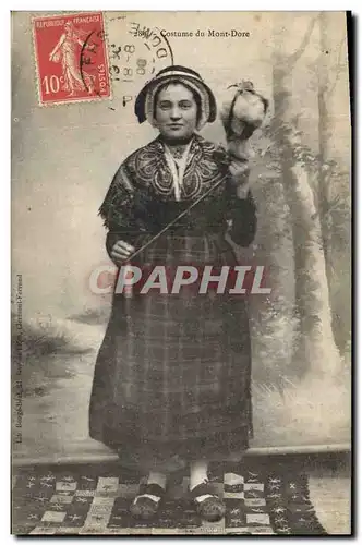 Cartes postales Folklore Auvergne Costume du Mont Dore