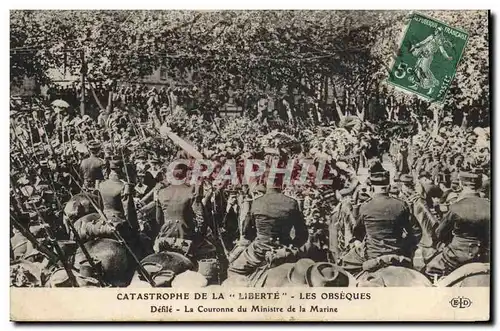 Cartes postales Mort Catastrophe de la Liberte Les obseques Defile La couronne du Ministre de la Marine