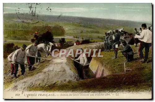 Cartes postales Militaria Soldats du Genie creusant une tranchee abri