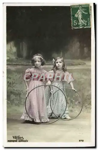 Cartes postales Enfants Cerceau