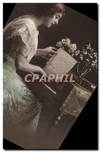 Cartes postales Femme Clavecin