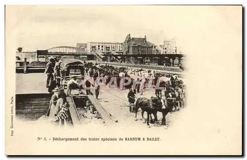 Cartes postales Cirque Barnum et Bailey Dechargement des trains speciaux Chevaux Clown