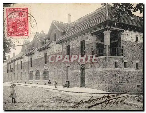 Cartes postales Cinema Maison de retraite des artistes dramatiques a Pont aux Dames Couilly Vue prise sur la rou