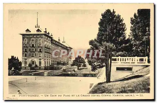 Cartes postales Tennis Font Romeu Un coin du parc et le grand hotel