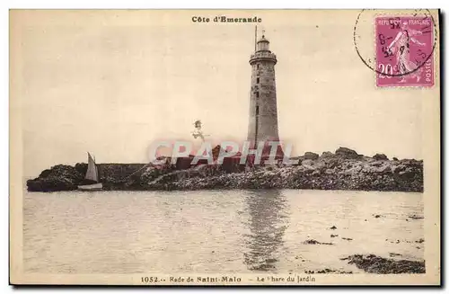 Cartes postales Phare Rade de Saint Malo Le phare du jardin