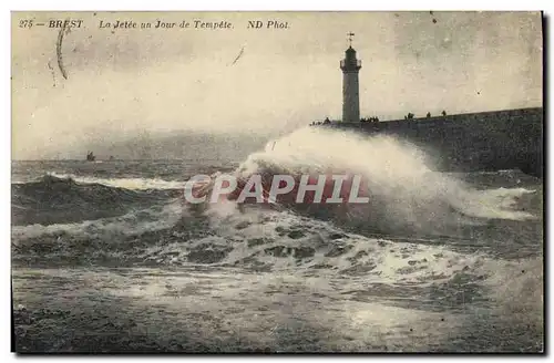 Cartes postales Phare Brest La jetee un jour de tempete