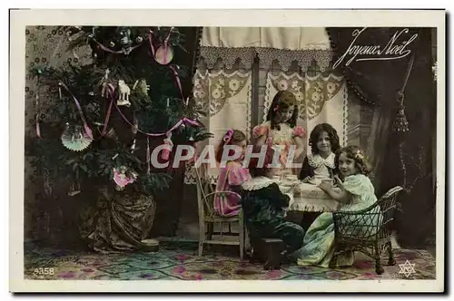 Cartes postales Fantaisie Enfants Noel Poupee