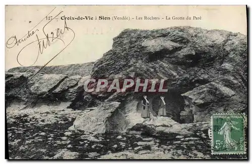 Cartes postales Grotte du Pare Croix de Vie a Sion Les rochers Grottes