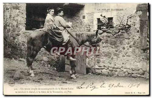 Cartes postales Folklore le Velay Cheval