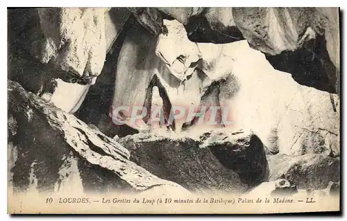 Cartes postales Loudres Les Grottes du Loup a 10 minutes de la Vaulique Palais de la Madone