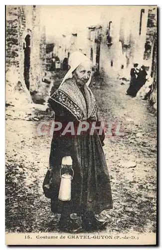 Cartes postales Folklore Costume de CHATEL-GUYON