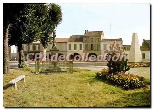 Cartes postales moderne Tarn et Garonne Golfech (T et G) Place de l'Eglise