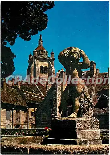 Cartes postales moderne Doles (Jura) La place aux fleurs fontaine de l'enfant