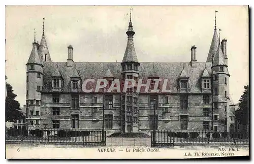 Cartes postales Nevers Le Palais Ducal