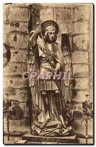 Cartes postales Collegiale SS Michel et Gudule Statue de St Michel